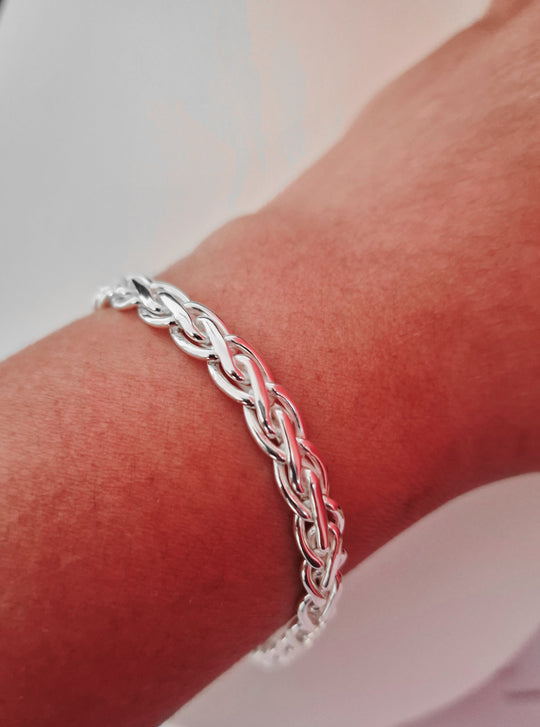 Gorgeous Silver Bracelet