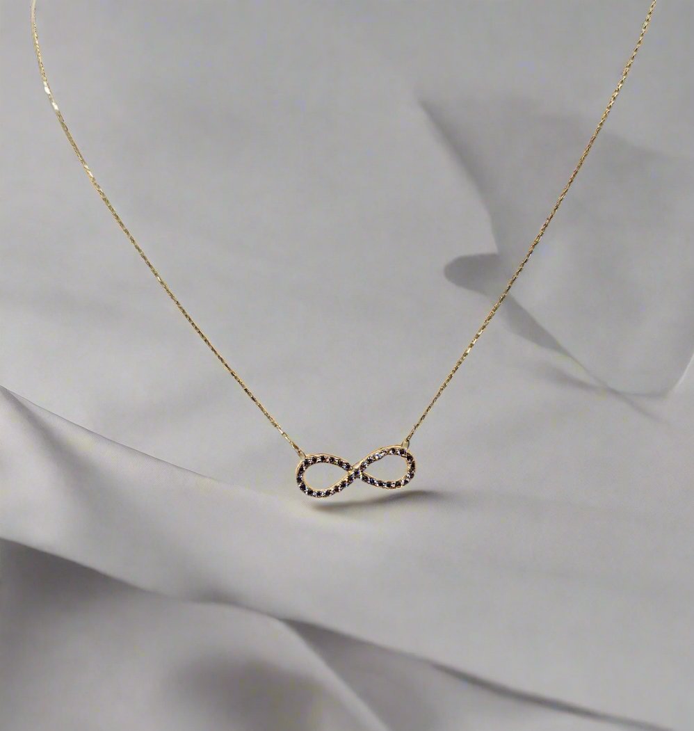 Woman's Infinity Necklace