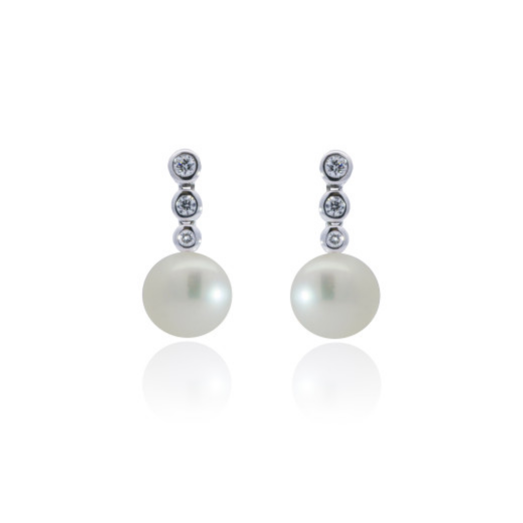 9ct White Gold Diamond & Pearl Drop Earrings