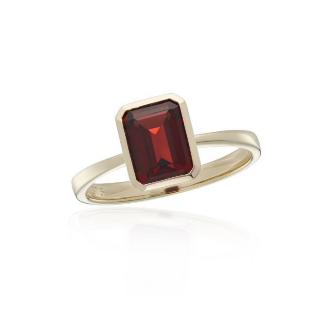 Mark Milton 9ct Yellow Gold Large Octagonal Garnet Ring