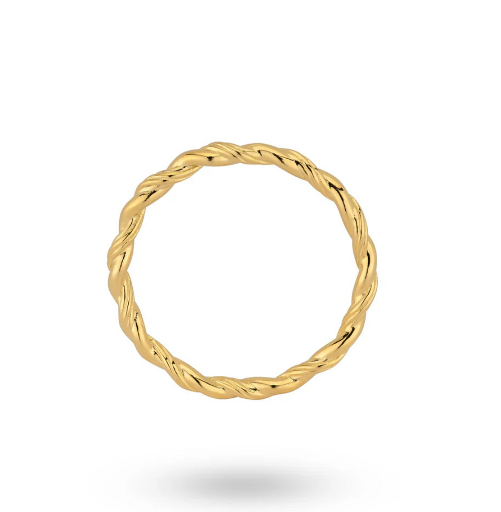 Ring With Twisted Band
