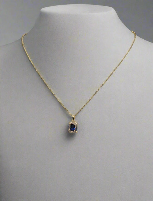 Blue Sapphire Teardrop Pendant with Diamond