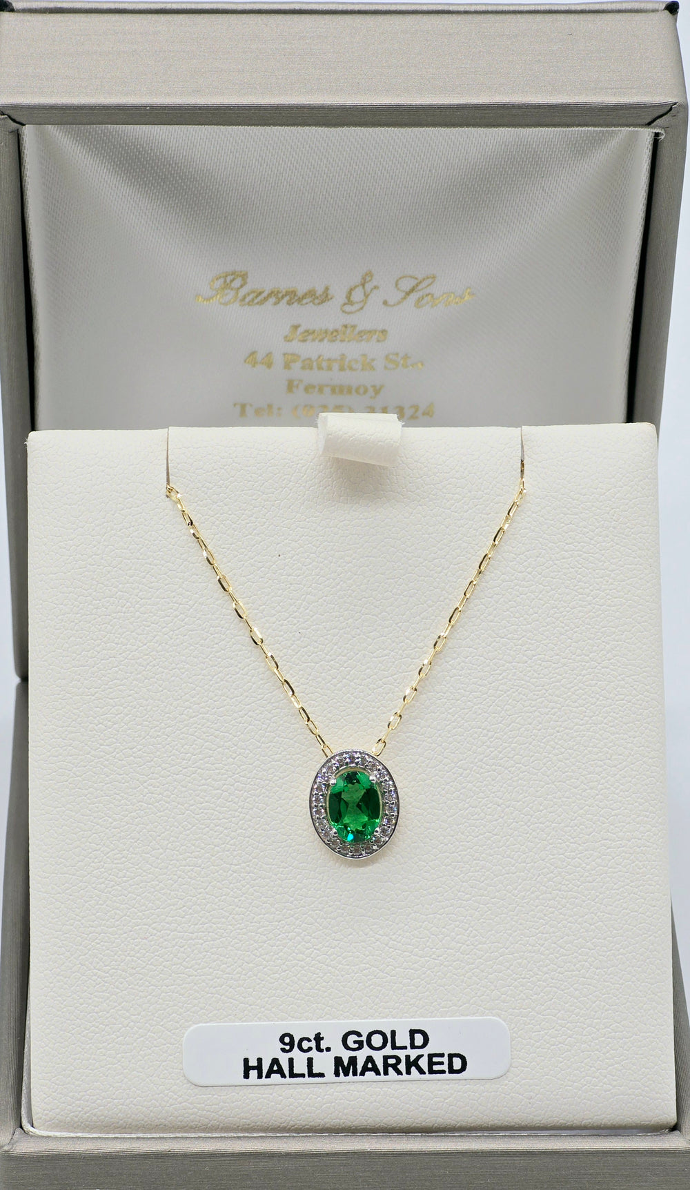 Oval Cut Emerald Ladies Necklace