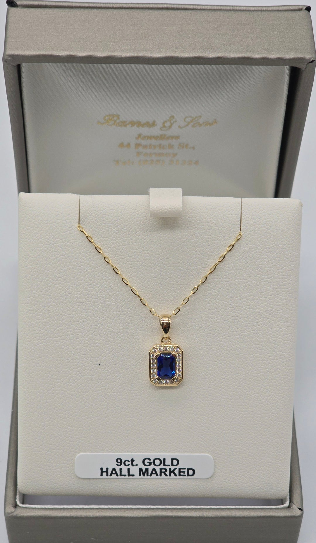 Blue Sapphire Teardrop Pendant with Diamond