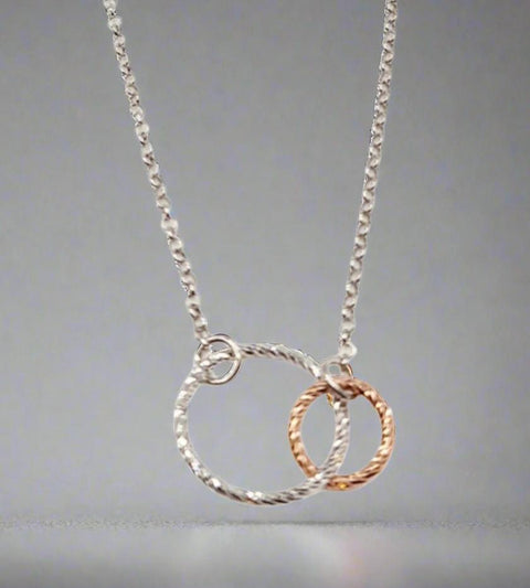 Interlocking Circle Necklace
