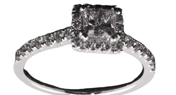 Princess Cut Engagement Diamond Ring