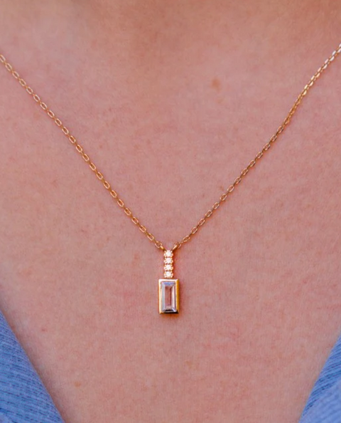 Smoke Screen Necklace