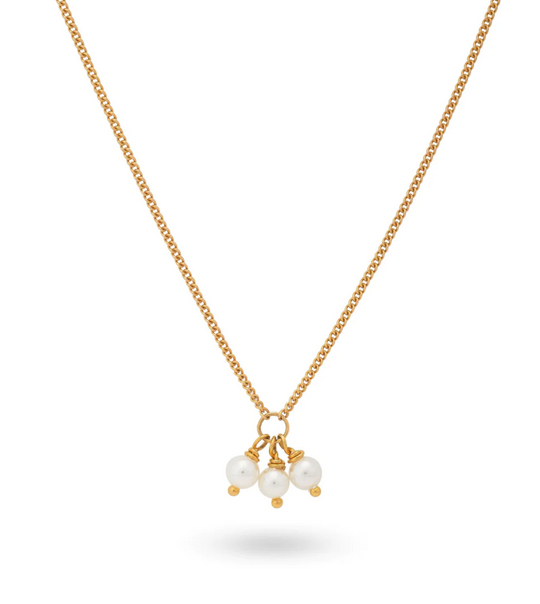 Necklace With Pearls