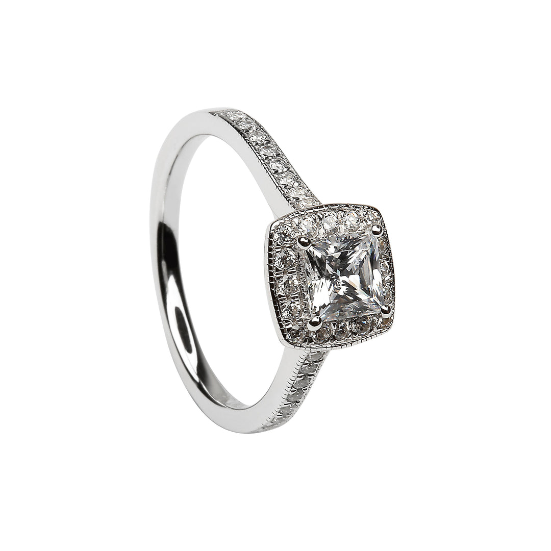 Princess Cut Halo Diamond Engagement Ring